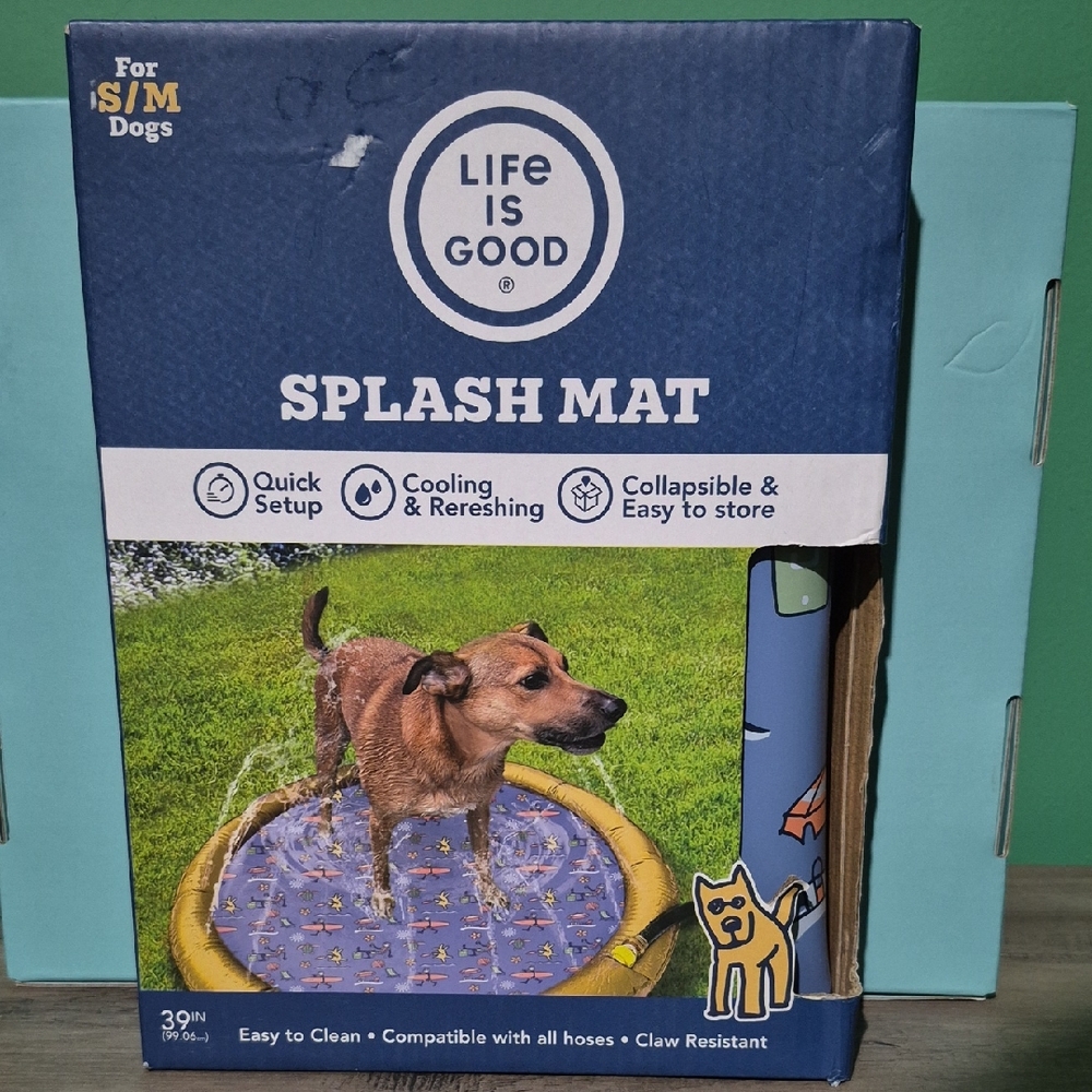 Life Is Good Blue and Yellow Dog Splash Mat